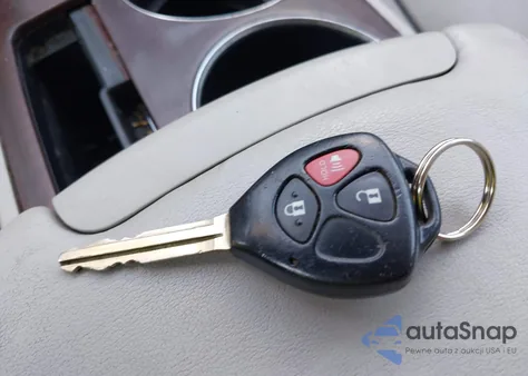 2011 Toyota Venza Base V6 z USA, uszkodzony, nr VIN 4T3BK3BB1BU059222